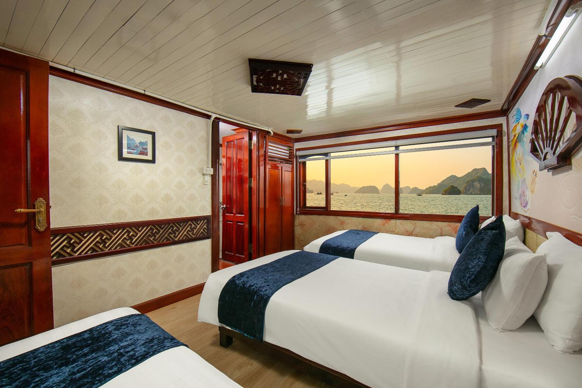 Fantasea Imperial Cruise Hotel Ha Long Exterior photo