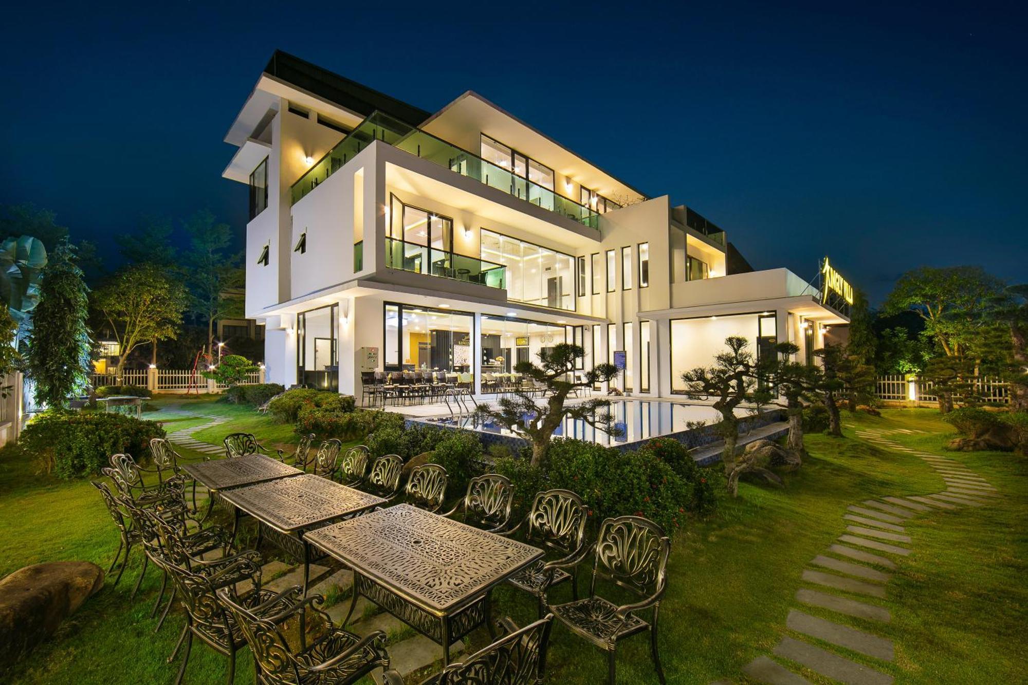 Fantasea Imperial Cruise Hotel Ha Long Exterior photo
