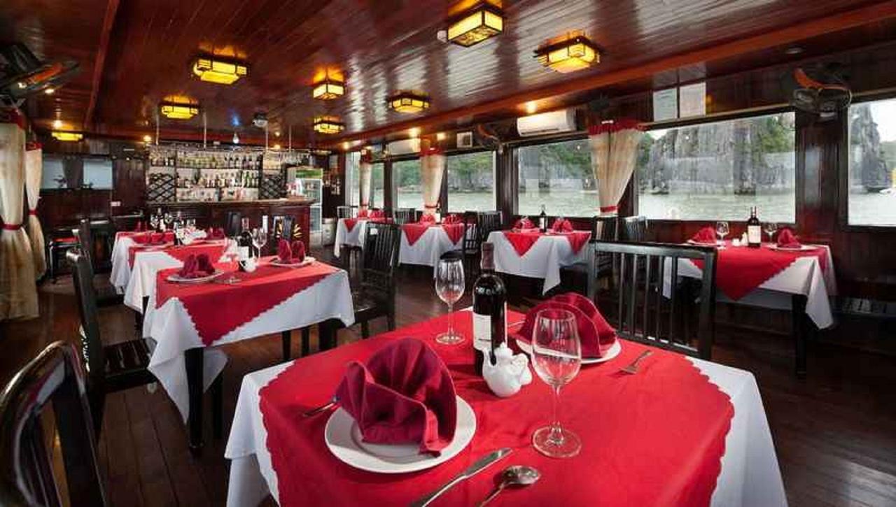 Fantasea Imperial Cruise Hotel Ha Long Exterior photo
